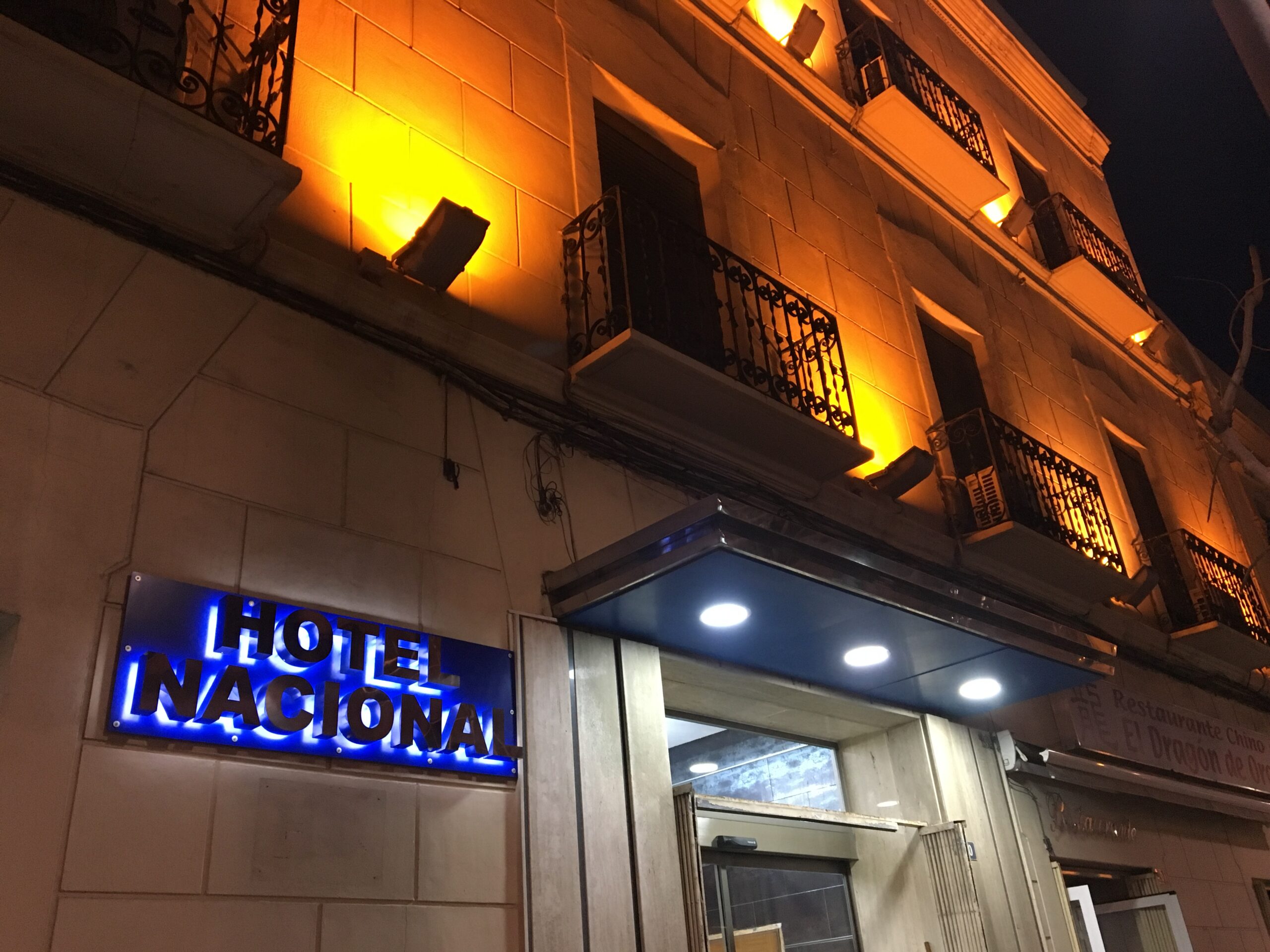 Entrada Hotel
